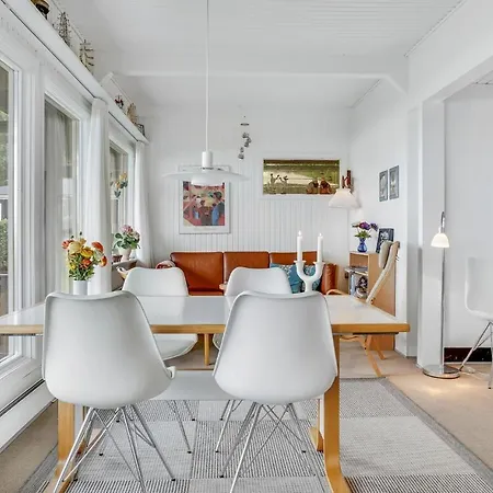 Pet Friendly In With Wifi Holiday home Borkop