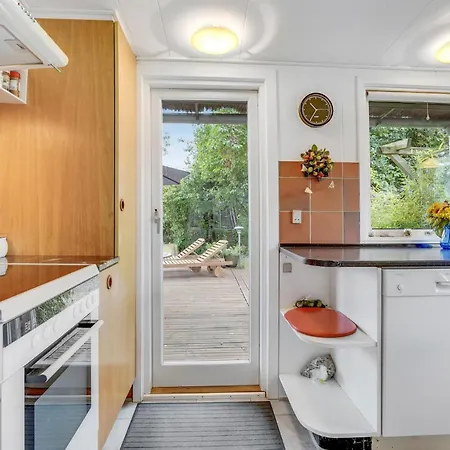 Holiday home Pet Friendly In With Wifi